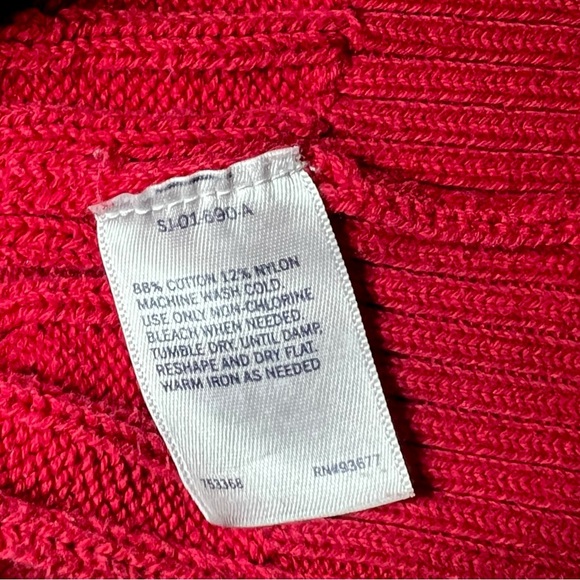 St. John’s Bay Red Cable knit V Neck Sweater - Picture 6 of 6